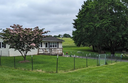 Westminster House | Cozy 4-bedroom home located on farm in Westminster with AC, Wi-Fi, pet friendly