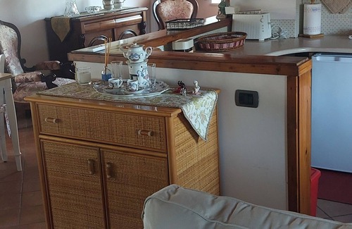 Dragonea Apartment | Cozy abode in verdant area 3km from the Amalfi Coast