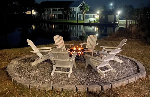 Shoreline Park House | Cozy Airstream in Beautiful Bay St. Louis with WiFi, AC