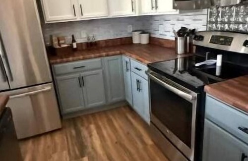 Clarksville House | Cozy & Airy Retreat with Lots of Character