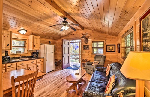 St George Cottage | Cozy Anchors Away Cabin Hideaway w/Fire Pit!