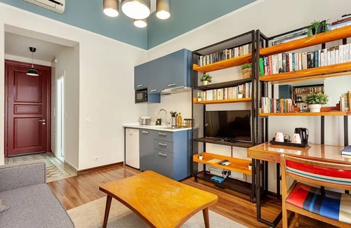 Pera Apartment | Cozy and Central Fully Equipped Apartment 1+1 5min to Taksim Square