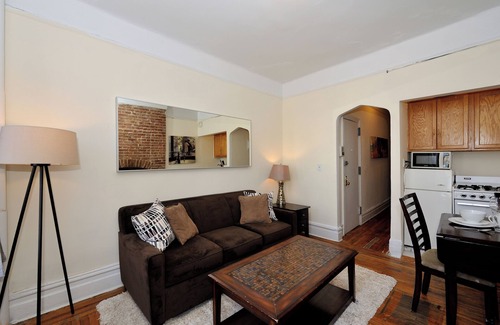Central Park West Apartment | Cozy and Clean 1BR APT in NYC!