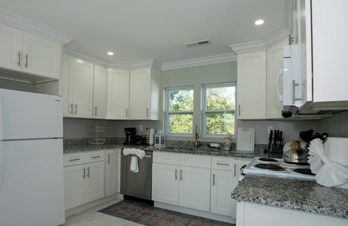 Knoxville House | Cozy and clean 3-bedroom house in Knoxville, TN!