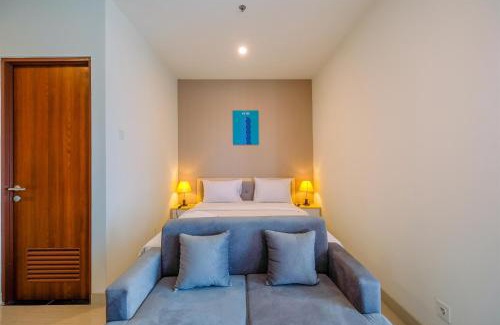 Pekayon Jaya Apartment | Cozy and Great Choice Studio at Grand Kamala Lagoon Apartment By Travelio