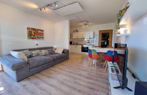 Hildfeld Apartment | Cozy and modern apartment 'Mira' with terrace and WiFi