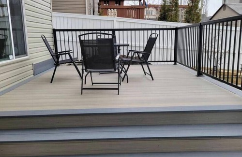 Panorama Hills House | Cozy and Modern Suite - Your Home Away from Home!
