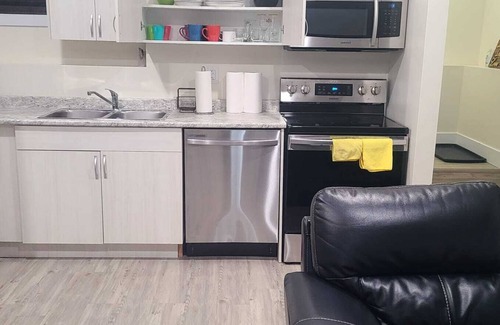 Saskatoon House | Cozy and nice Brand New 2 bedroom suite
