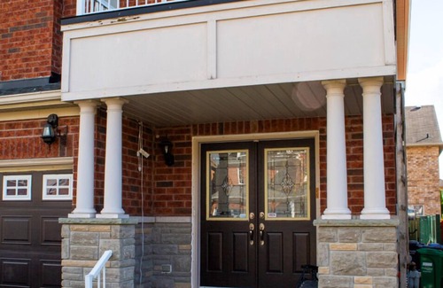 Brampton House | Cozy and Private Basement apartment/Ideal for Relaxation or Work