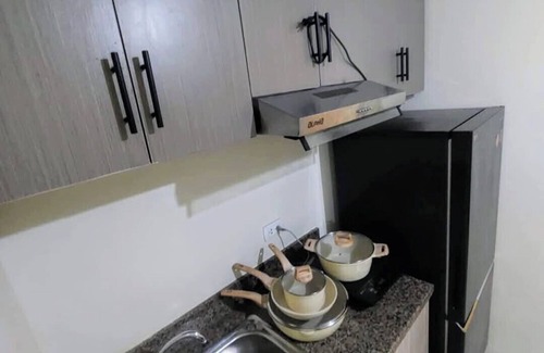 Rosario Apartment | Cozy and Quite Place - Free Wifi Internet - Heart of Ortigas