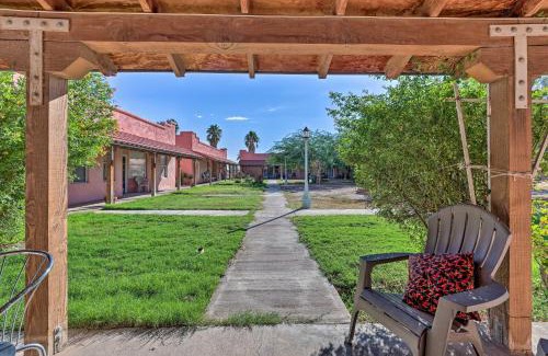 Eleven Mile Corner Apartment | Cozy and Relaxing Eloy Apartment with Pool Access