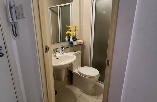 Pasay Resort | Cozy and Relaxing Staycation - 3 minutes walk to Beach pool