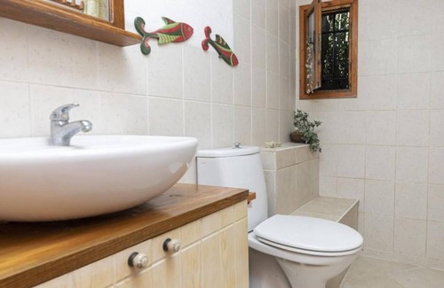 Bitez Villa | Cozy and Secluded House with Garden in Bodrum