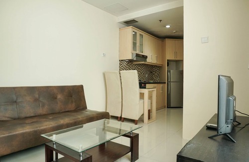 Chinatown Apartment | Cozy And Simply 1Br Green Central City Glodok Apartment