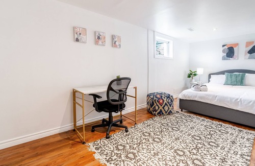 Argyle House | ⭐️ Cozy and spacious 2BR suite ⭐️ 2 work spaces