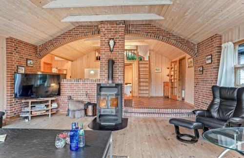 Torup Strand House | Cozy And Spacious Holiday Home Near Torup Strand Close To The North Sea