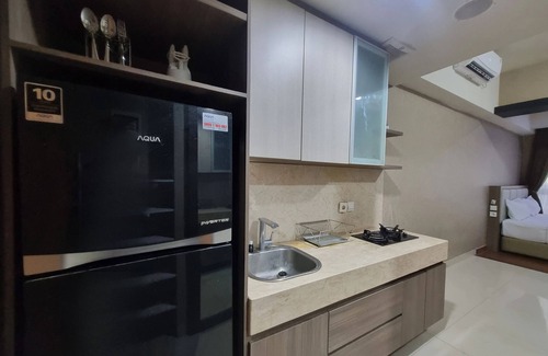Catur Tunggal Apartment | Cozy And Warm Studio Room At Uttara The Icon Apartment