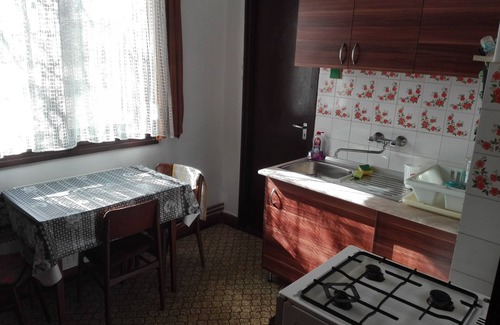Balatonalmadi House | Cozy and well-kept apartment in a quiet location for 6 people