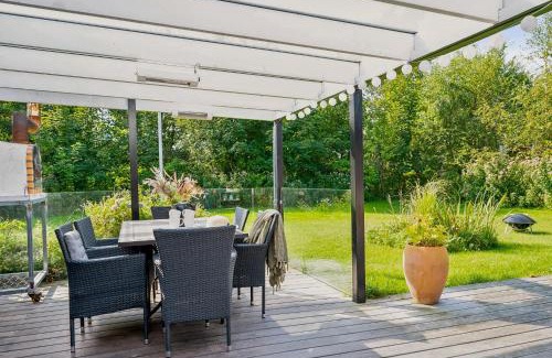 Elsegarde Strand House | Cozy And Well-Maintained Holiday Home Close To Ebeltoft