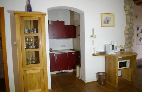 Poysdorf Apartment | Cozy apartment 100sqm in the wine city of Austria