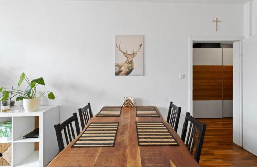 Brigittenau Apartment | Cozy Apartment 8min from Center