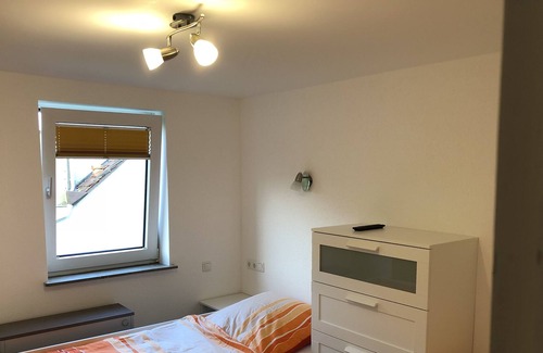 Heiligenrode Apartment | Cozy apartment in a prime location! Discover Kassel and the surrounding area