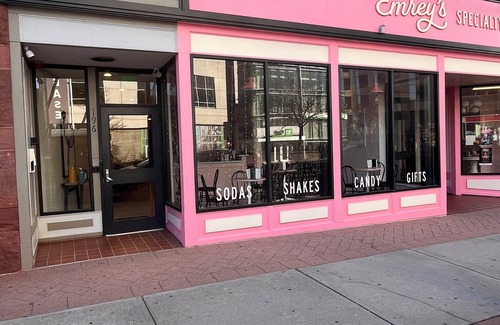 Downtown Hartford Apartment | Cozy apartment in charming Hartford with AC, WiFi