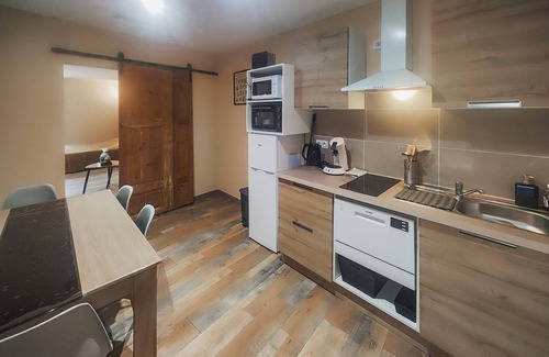 Saint-Chinian Apartment | Cozy apartment in Saint Chinian