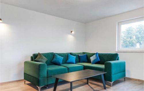 Viskovici Apartment | Cozy Apartment In Koromacno