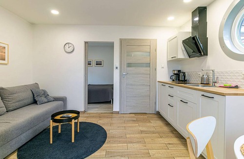 Niechorze Apartment | Cozy apartment in Niechorze with sauna