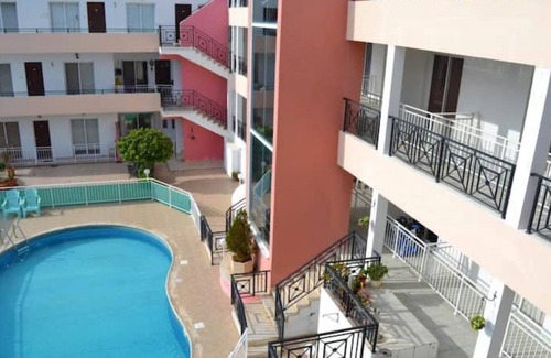 Geroskipou Apartment | Cozy Apartment in Paphos - 7min From the Beach!
