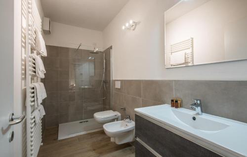 Siena Apartment | Cozy Apartment In Siena With Kitchen