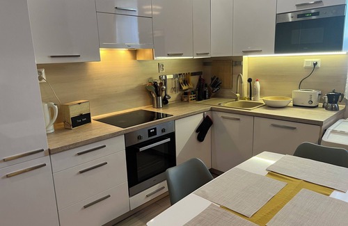 Sever Apartment | COZY apartment in GREAT location