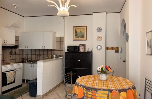 Guardia Piemontese Marina Apartment | Cozy apartment in the center of Guardia Piemontese Marina and very close to the sea