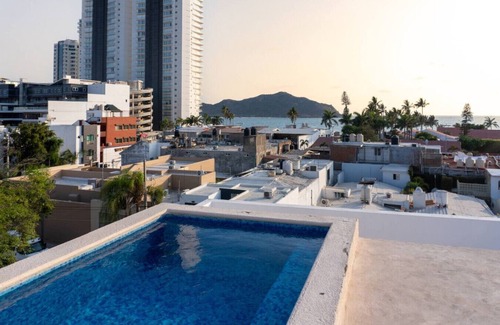 Las Gaviotas Apartment | Cozy apartment just two blocks from the beach