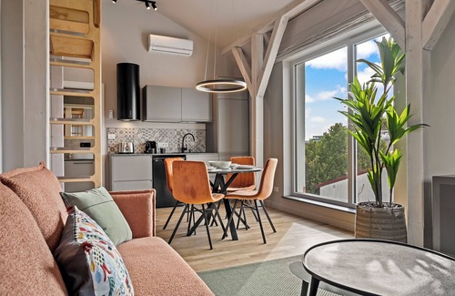 Bucharest Apartment | Cozy Apartment near Old Town - Principatele Unite