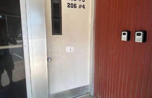 Albert Lea Apartment | Cozy apartment next to Fountain lake, hospital and downtown restaurants.