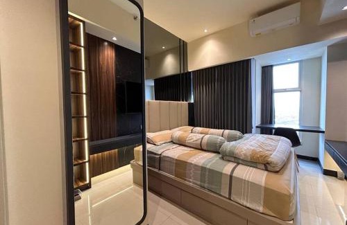 Surabaya Apartment | Cozy Apartment on Top of Pakuwon City Mall