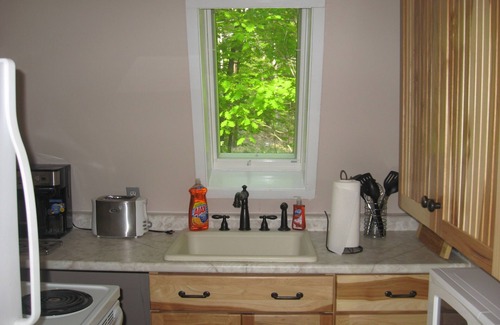 Jackson Apartment | Cozy Apartment Overlooking Mount Washington in Rural Country Setting