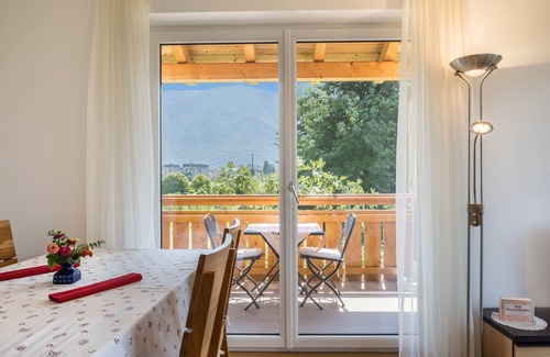 Gries - Quirein Apartment | Cozy Apartment “Urbanhof - Lagrein” with Mountain View, Wi-Fi & Balcony
