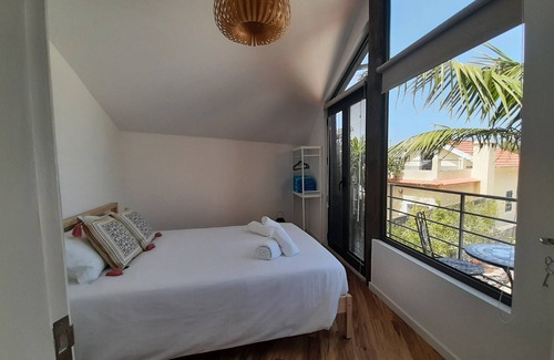 Ponta Delgada Apartment | Cozy apartment with sea view, pool, free wi-fi, Madeira Island