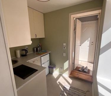 Toyen Apartment | Cozy apartment with backyard and close to public transport