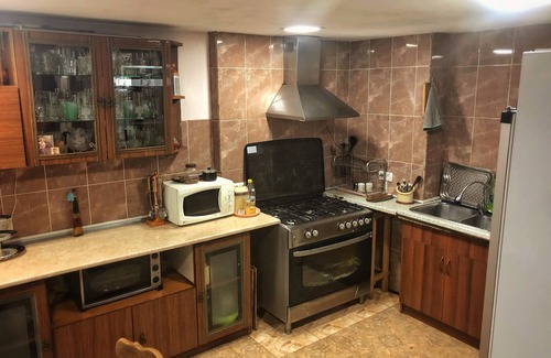 Borjomi House | Cozy Apartment with Fireplace