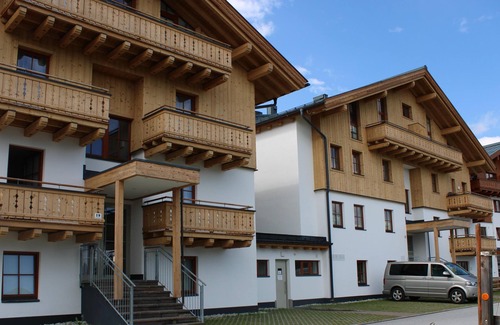 Hochkrimml Apartment | Cozy apartment with mountain view and close to the slopes in the Zillertal Arena
