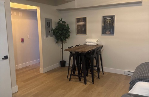 North End Apartment | Cozy Apt in Central Halifax with Private Entrance