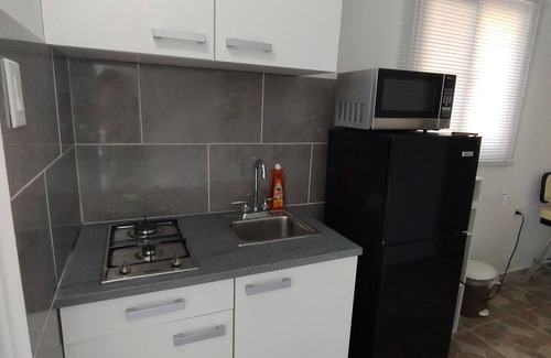 Palm Beach Apartment | Cozy aptm 5 min from the beach