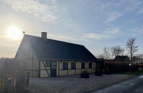Errindlev House | Cozy Artists House On Scenic Lolland