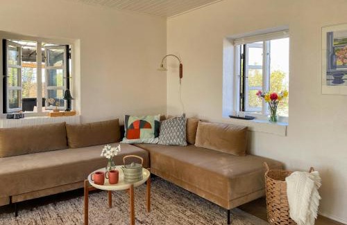 Errindlev House | Cozy Artists House On Scenic Lolland