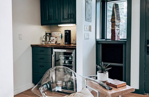 Stillwater Ski Chalet | Cozy, artsy chalet in Stillwater with WiFi and AC and set in a scenic landscape.