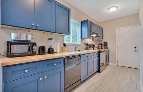 Washington Park House | Cozy Atlanta Bungalow Near Venues & Colleges